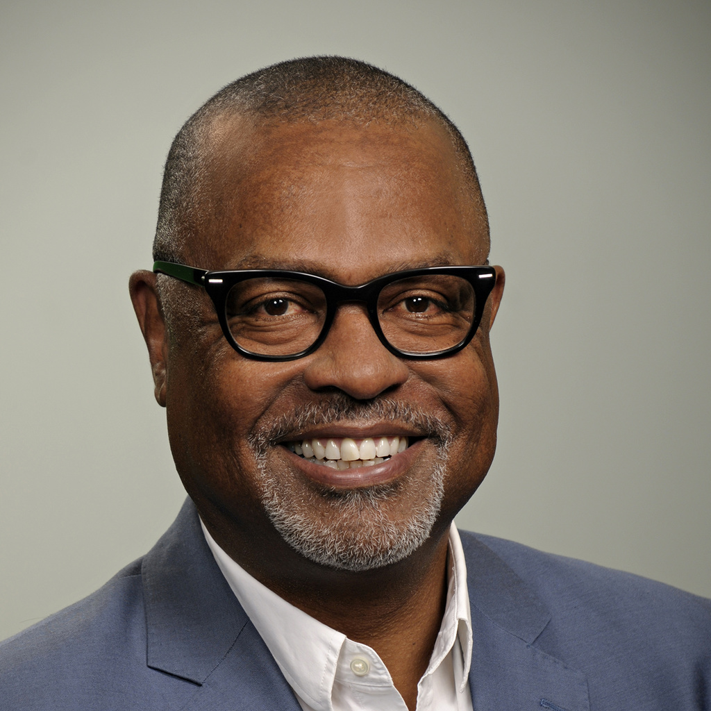 Headshot of Ken Shropshire